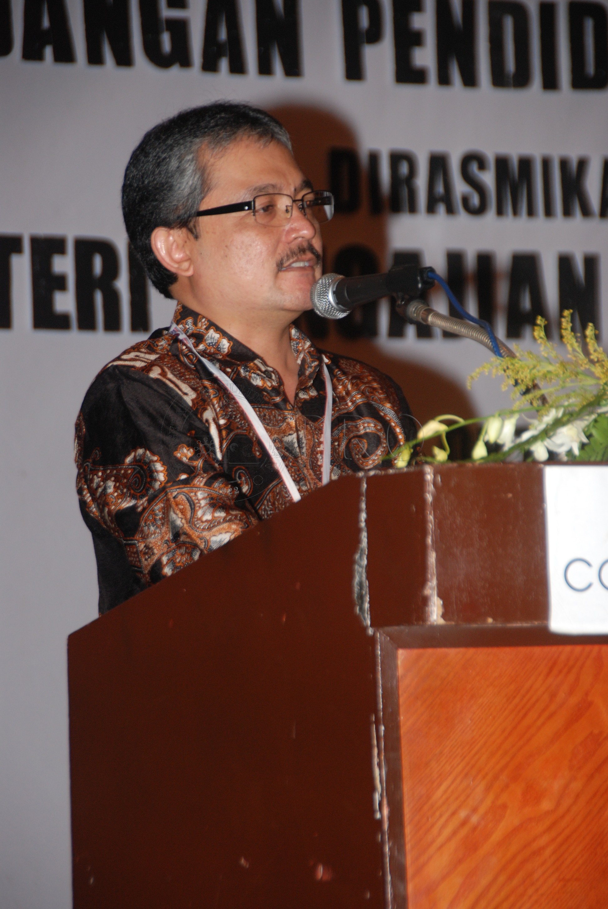 PRO 12 120 upi DSC 6254